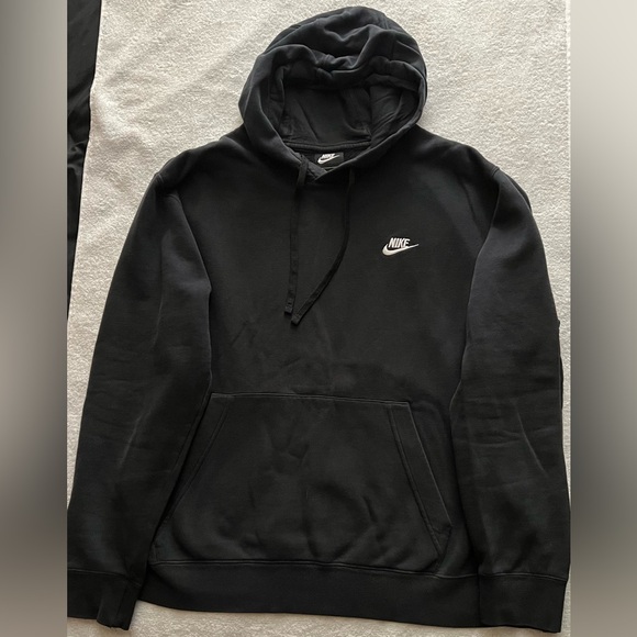 Men’s Nike Hooded Sweatshirt, Black, Size XL, Pre-Owned Excellent Used Condition - Picture 2 of 13